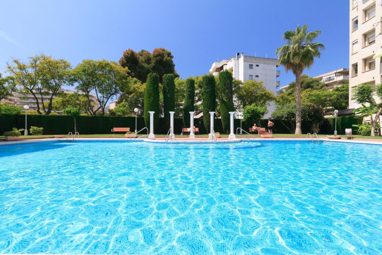 Uhc Marathon Apartments Salou Buitenkant foto