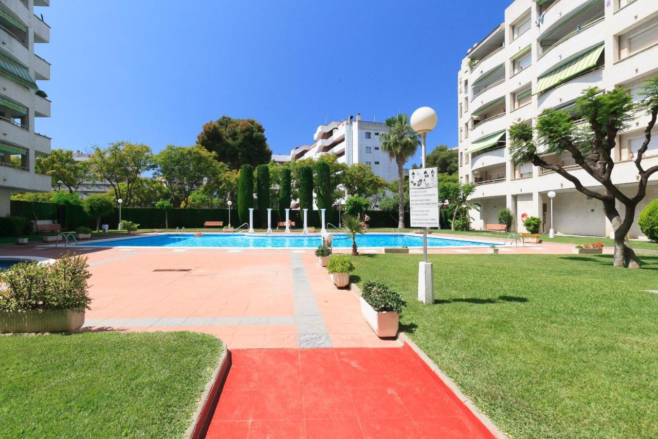 Uhc Marathon Apartments Salou Buitenkant foto